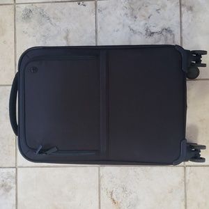 Beis Collapsible Carry On